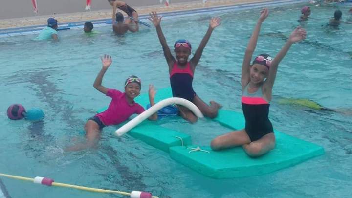 Cours de natation Réunion